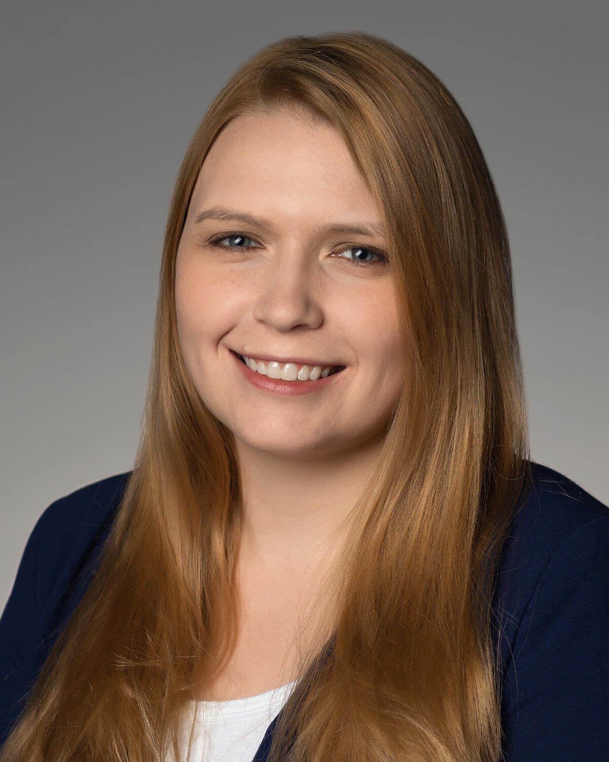 Headshot Image for Lindsey Richards